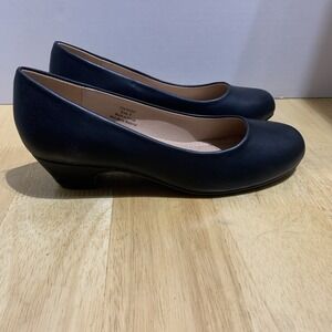 Journee Collection Women Saar Black Classic‎ Pump Heels Size US 8